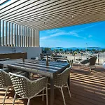 Villa Bronzees Celeste By Irundo