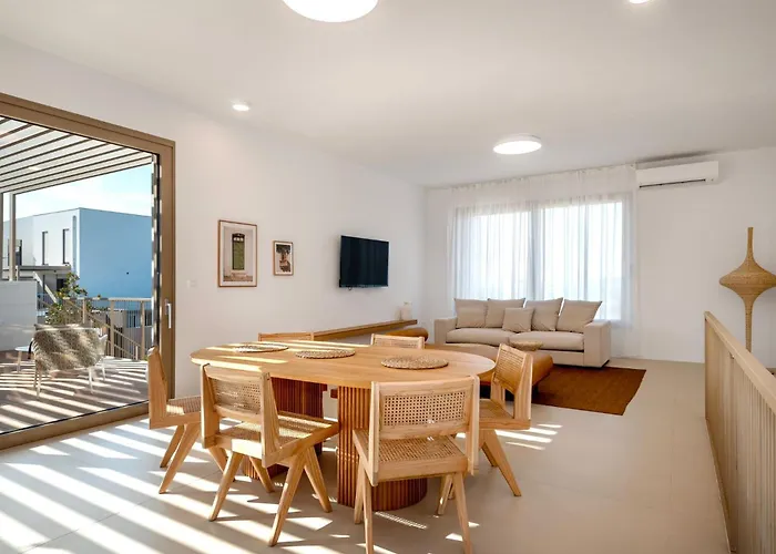 Bronzees Celeste By Irundo 别墅 布罗达里卡