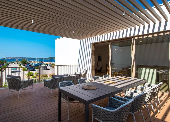 Bronzees Celeste By Irundo 布罗达里卡