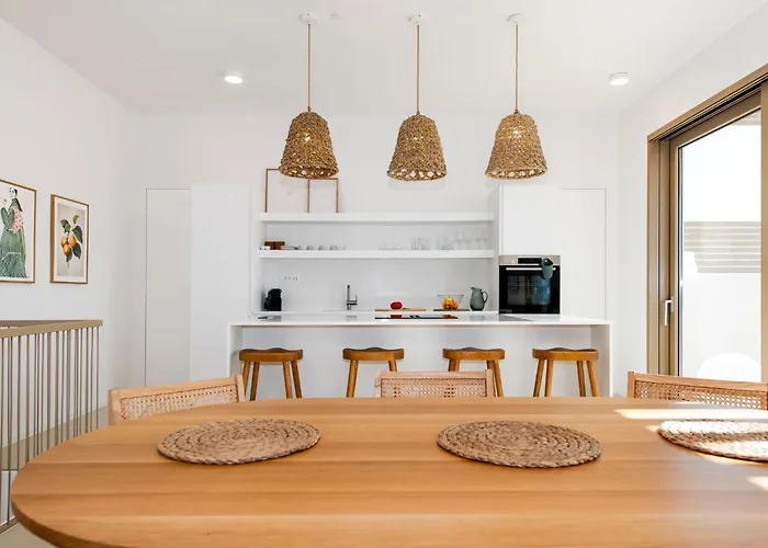 Villa Bronzees Celeste By Irundo