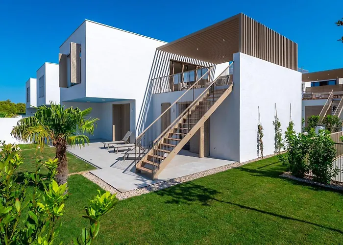 Bronzees Celeste By Irundo *