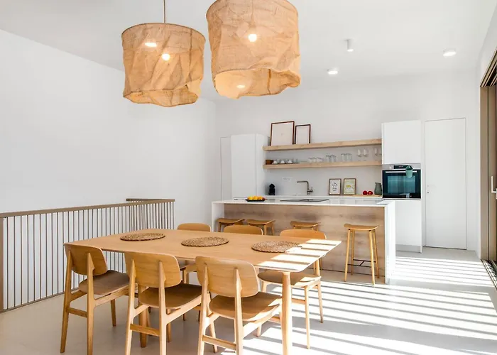 Villa Bronzees Celeste By Irundo